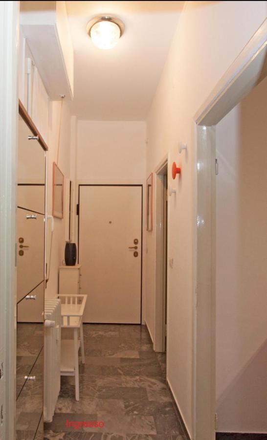 Bilocale Roggia Scagna 7 Milão Exterior foto